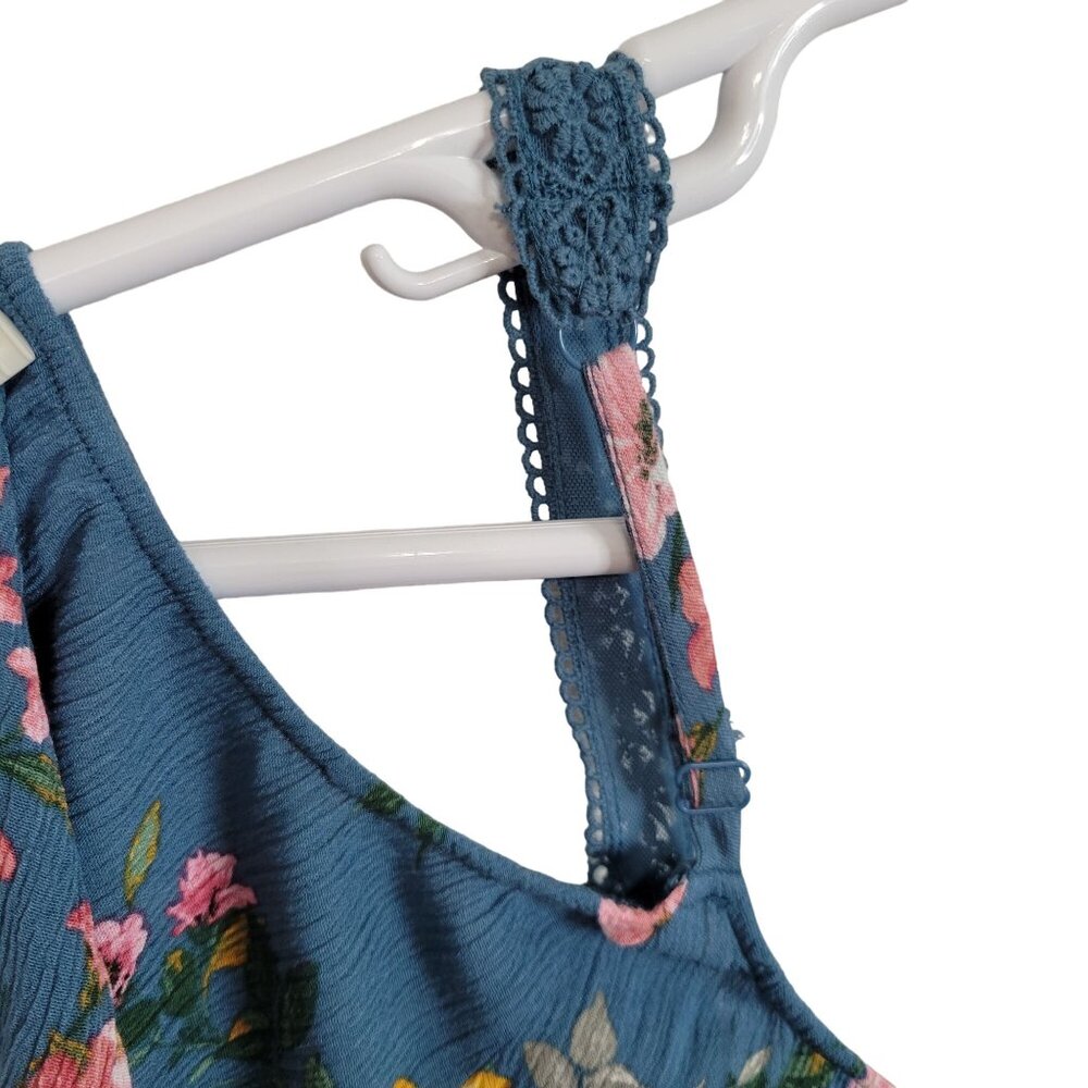 Torrid 3 Size 3X Top Floral Cold Shoulder Crinkle Adjustable Lace Straps Blue - Picture 9 of 9